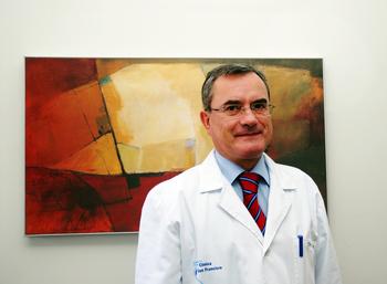 El doctor Florentino Garrido, integrante del centro ginecológico de León de la Clínica San Francisco y vicepresidente de Anacer.