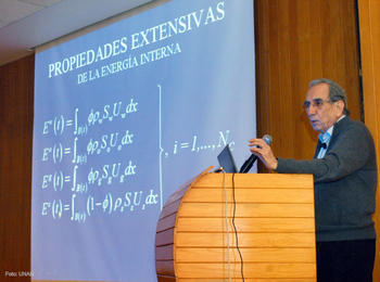  Ismael Herrera Revilla, investigador del Instituto de Geofísica de la UNAM.