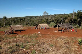 Comunidades indígenas guaraníes (FOTO: Infouniversidades).