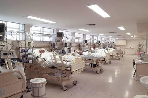 Pacientes hospitalizados por COVID-19