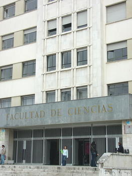 Fachada de la Facultad de Ciencias de la Universidad de Valladolid