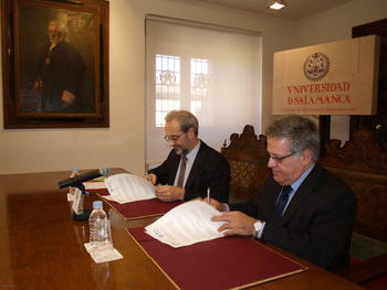 Firma del convenio entre la USAL y el CNPq.