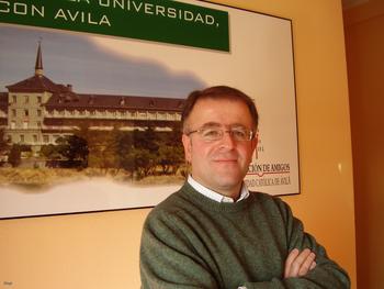 Alfonso Isidro López Díaz, profesor de la UCAV.