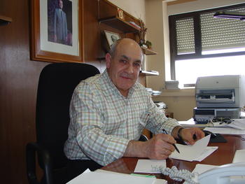 Balbino García Criado, director del Irnasa, en su despacho