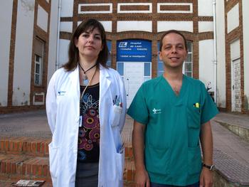 María Ballesteros y Alfonso Vidal, endocrinos del Complejo Asistencial de León.
