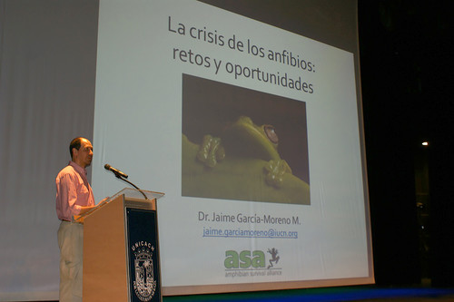 El biólogo Jaime García-Moreno Meade habla sobre especies amenazadas. Foto: Agencia ID.