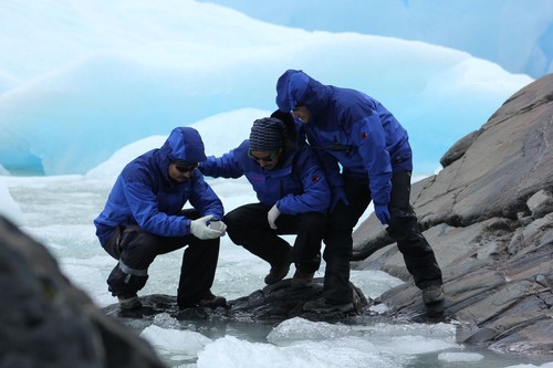 Investigación en la Península Antártica. FOTO: USM.