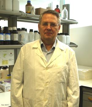 Rafael Coveñas, investigador del Incyl.
