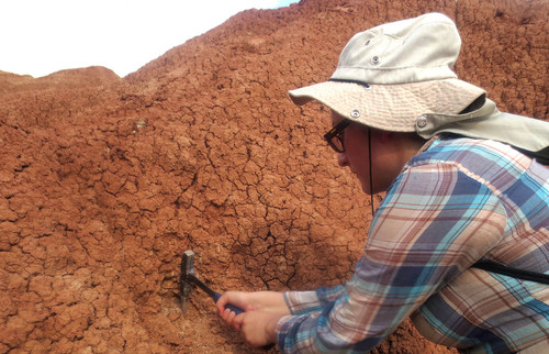 En la búsqueda de extremófilos, los investigadores también ha colectado muestras de suelo en el Desierto de la Tatacoa, en el Huila. foto: cortesía María Angélica Leal.