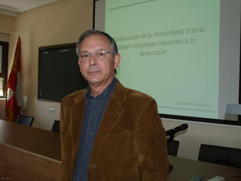 Rafael Martínez-Carrasco, investigador del IRNASA.