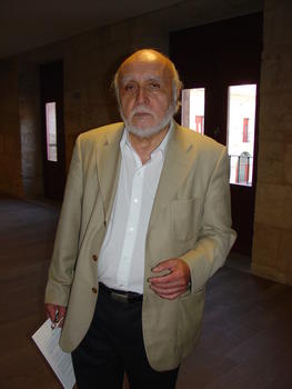 Manuel Urrutia, momentos antes de la ponencia