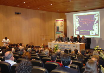 Asistentes a la inauguración del Congreso Internacional Valladolid-Colón 2006
