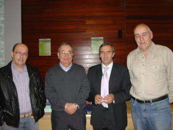 Máximo Braña, Elías Rodríguez, Juan Antonio Boto (moderador) y Francisco Purroy, participantes de la jornada de estudio del topillo campesino.
