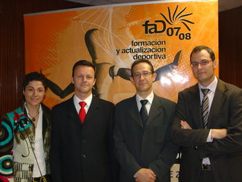 Antonia Pelegrín, Francisco Ortín, Aurelio Olmedilla y Alfonso Salguero, en la Universidad de León.