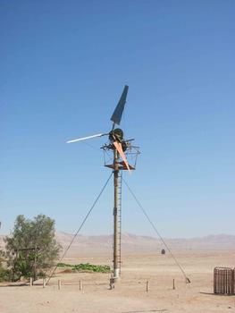 El Centro de Desarrollo Energético (CDEA) de la Universidad de Antofagasta y la comunidad Gen estudian las renovables en el desierto de Atacama (FOTO: UA).
