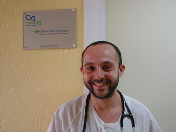 Moncef Belhassen, en el Hospital Clínico Universitario de Salamanca