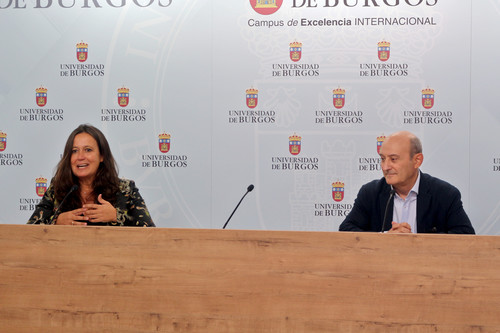 Presentación de la Noche Europea de l@s Investigador@s regresa a Castilla y León 2021, a cargo de María Matinón Torres (CENIEH) y Jordi Rovira (UBU).