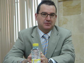 Julio Pascual, jefe del Servicio de Neurología del Complejo Hospitalario salmantino