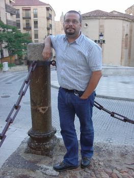 Javier Armentia, astrofísico y director del Planetario de Pamplona.