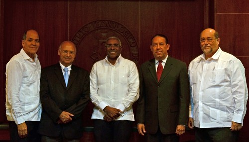 INTEC, la Sociedad Dominicana de Nutriología Clínica y la Fundación Iberoamericana de Nutrición (FINUT) firman un acuerdo.