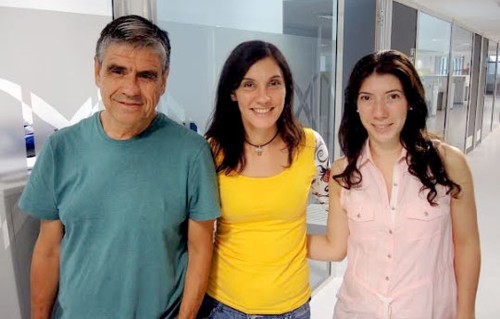 Diego de Mendoza, director del equipo, junto a Cybulski e Inda. Foto: IBR.