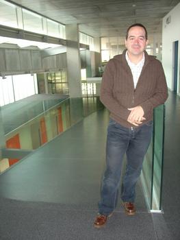 Enrique López Poveda, en las instalaciones del Incyl.