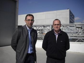 Raúl Zapico (a la derecha) y Daniel Díez, directores técnico y comercial de Inimax.