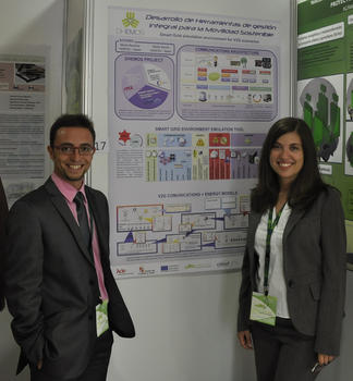 Mario Ramírez y Maite García, investigadores de Cedetel que han trabajado en el proyecto.