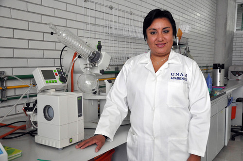 Elizabeth Piñón Segundo se ha especializado en nuevas formulaciones farmacéuticas. 