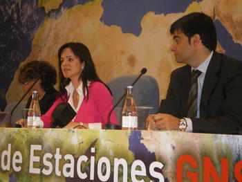 La consejera de Agricultura y Ganadería, Silvia Clemente, ha presentado la red de estaciones en unas jornadas.