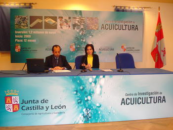 Silvia Clemente en la presentación del Centro de Investigación de la Acuicultura