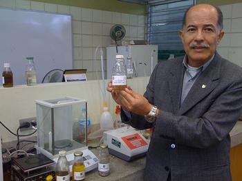 La Universidad Agraria La Molina produce biodiesel de la grasa del pollo y cuy (FOTO: Concytec).