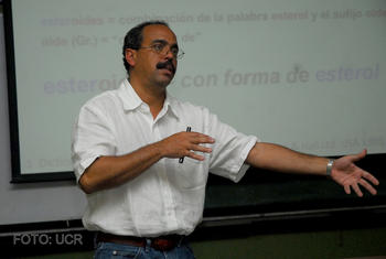 Martín Iglesias Arteaga. Iglesias Arteaga es profesor e investigador de la Facultad de Química de la Universidad Nacional Autónoma de México (UNAM).1
