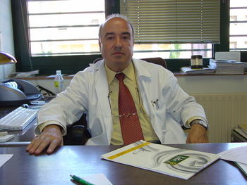 Rafael Jiménez, catedrático y subdirector del Departamento de Fisiología y Farmacología de la Universidad de Salamanca