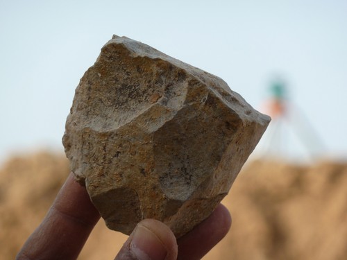 Herramienta de piedra hallada en Ain Hanech (Argelia)/M. Sahnouni