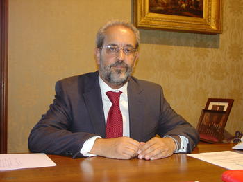 Daniel Hernández Ruipérez, rector de la Universidad de Salamanca.